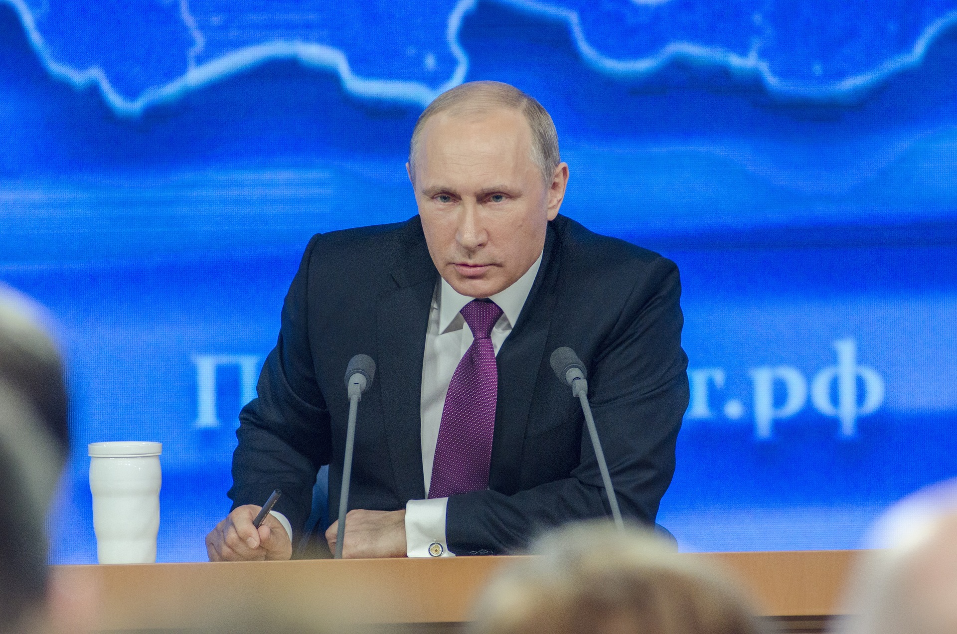 Lire la suite à propos de l’article Pourquoi le diplomate doit « chausser les lunettes » de Poutine?