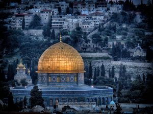 Lire la suite à propos de l’article Israël-Palestine : la France peut-elle relancer seule le processus de paix ?